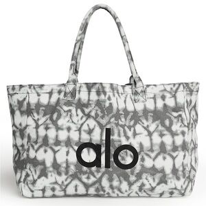 Alo Yoga Tote Bag